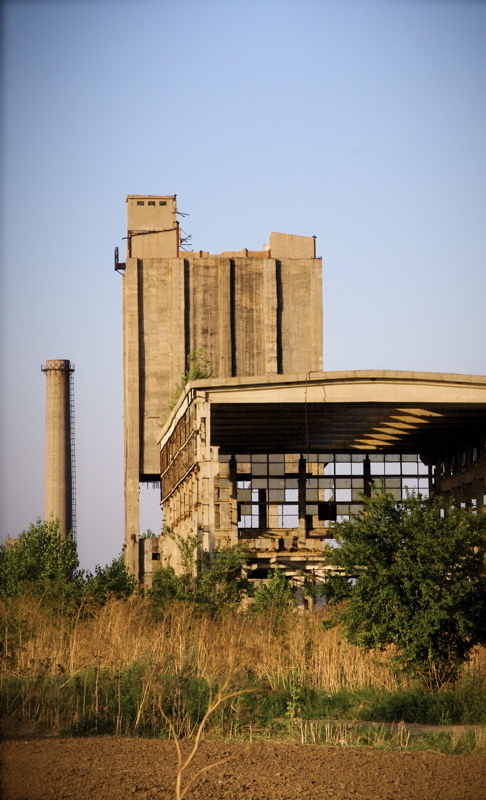 the deserted factory - break the glass
