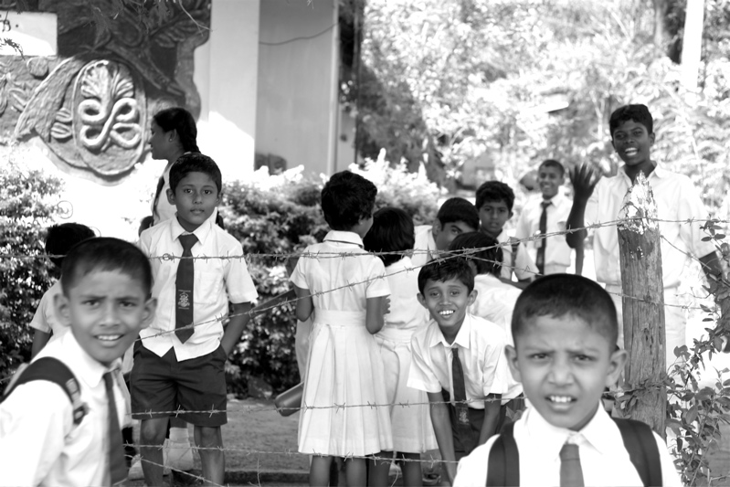 people from sri lanka - school kids_1