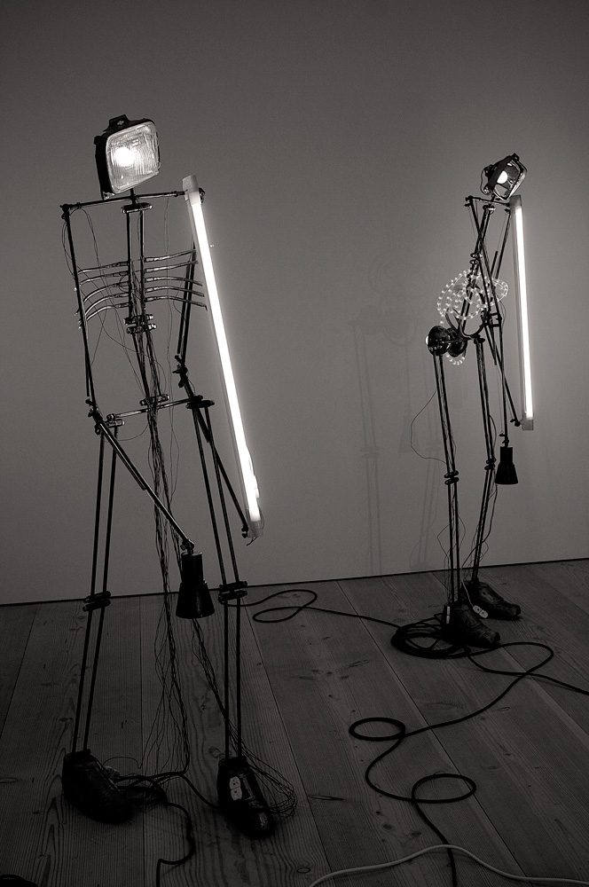 indian art at saatchi-gallery – bulbs, wires, sticks_4